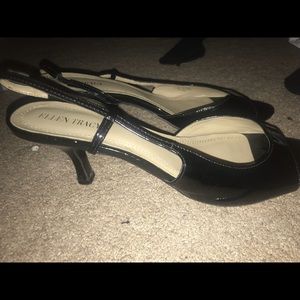 Ellen Tracy black small heel